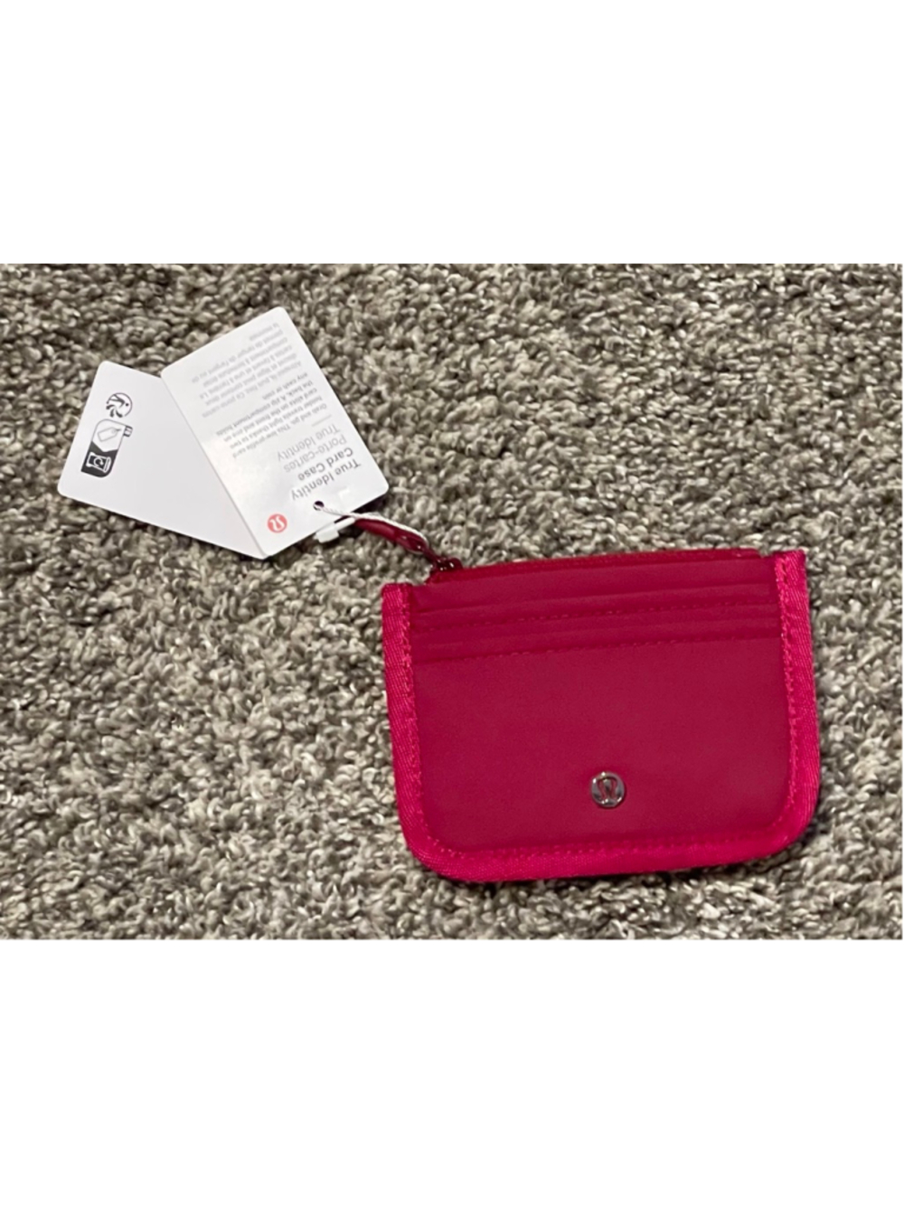 Lululemon True Identity Card Case, Berry Rumble, NWT